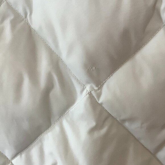 Eddie Bauer women's goose down puffer jacket white large EB700 quilted *flaw* - Picture 6 of 13